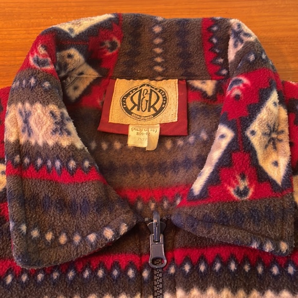 R&R fleece fair isle zipup with collar, burgundy/white/navy - Picture 3 of 5